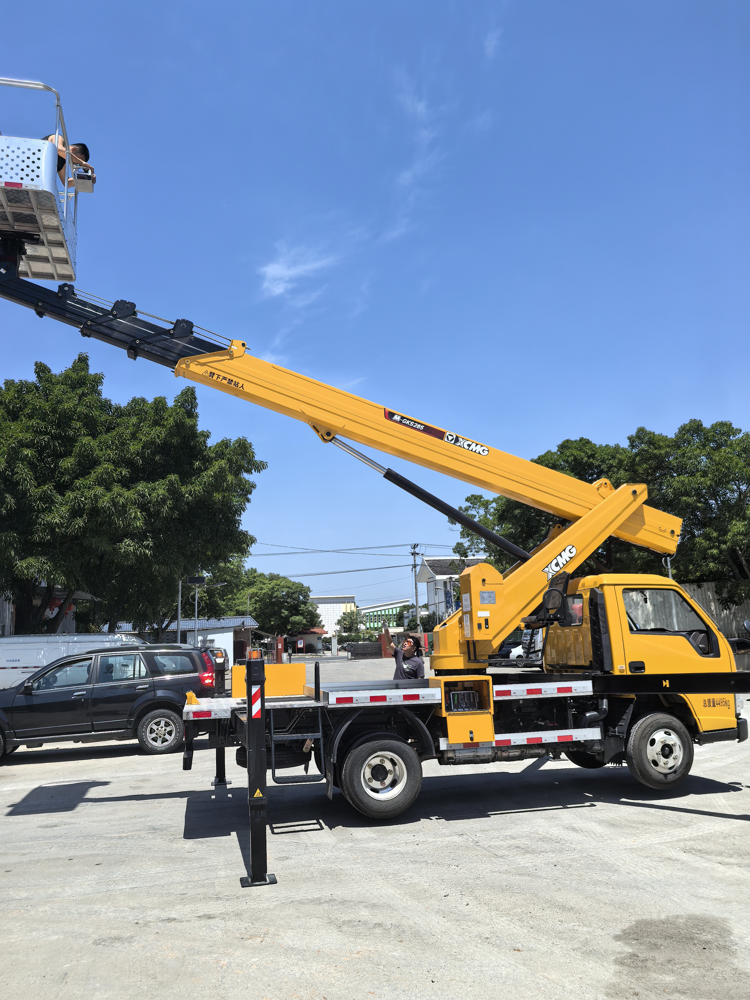 成都登高車租賃
